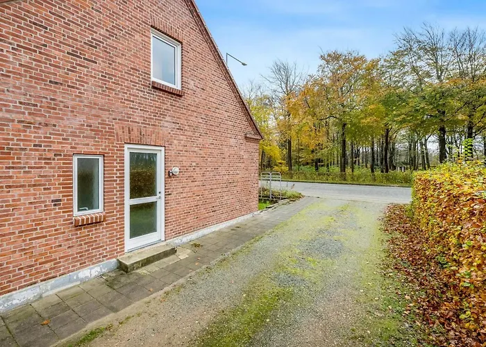 Appartement Kamp - 1km To The Fjord By Interhome